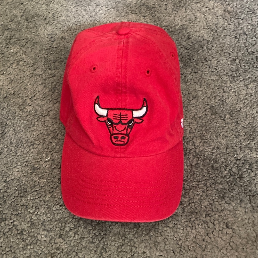 47 Franchise Red Chicago Bulls Baseball Hat